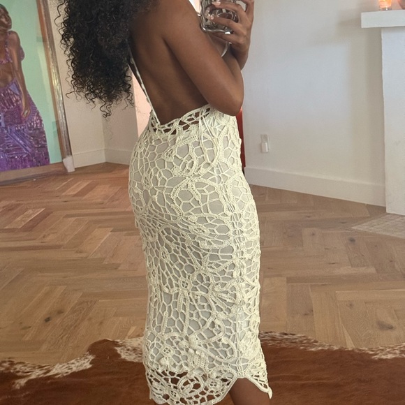 Cult Gaia hand crocheted dress - Picture 5 of 6